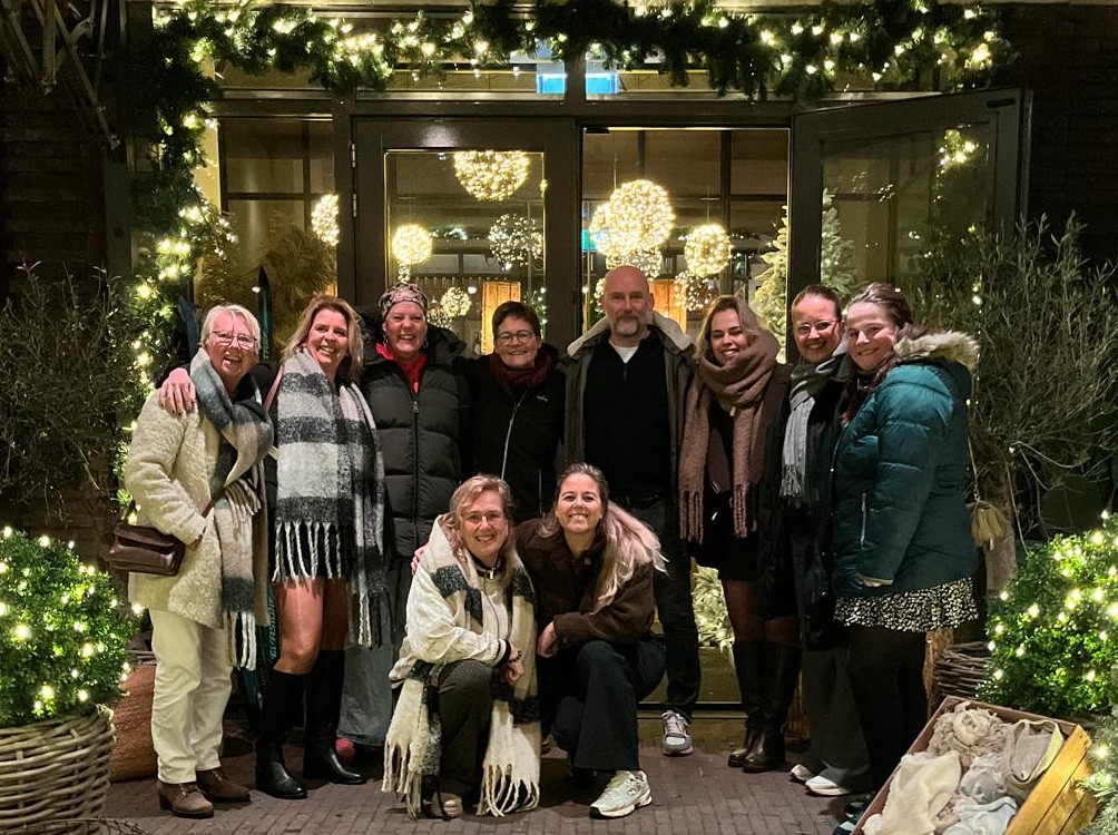 Wij wensen iedereen hele fijne feestdagen en een gelukkig 2026!